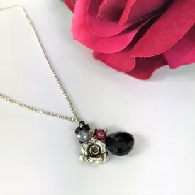 Dark Romance Pendant - VP290